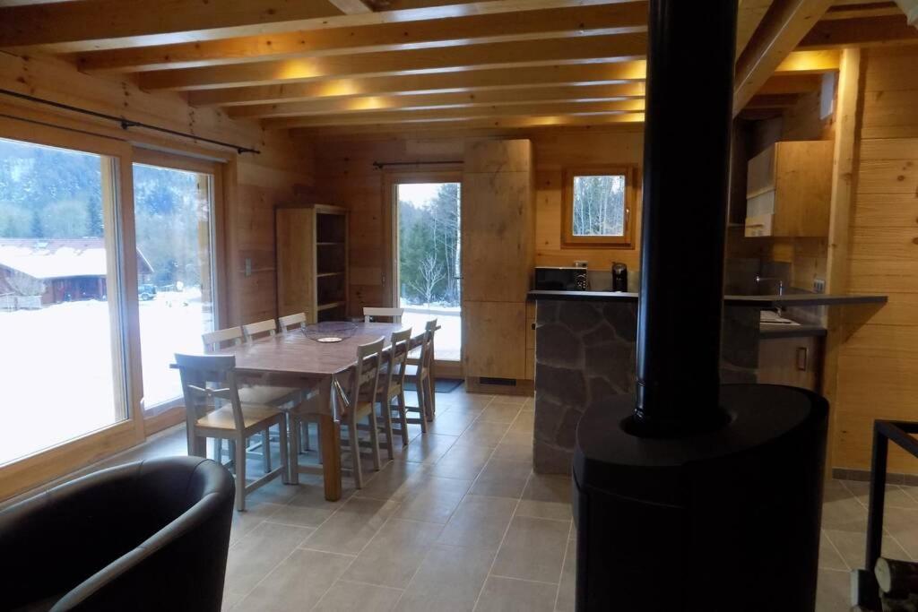 Chalet Des Charbonniers Avec Etang Сен-Морис-сюр-Мозель Екстер'єр фото
