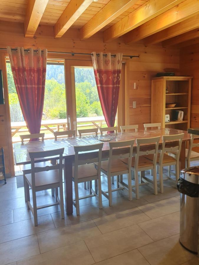 Chalet Des Charbonniers Avec Etang Сен-Морис-сюр-Мозель Екстер'єр фото