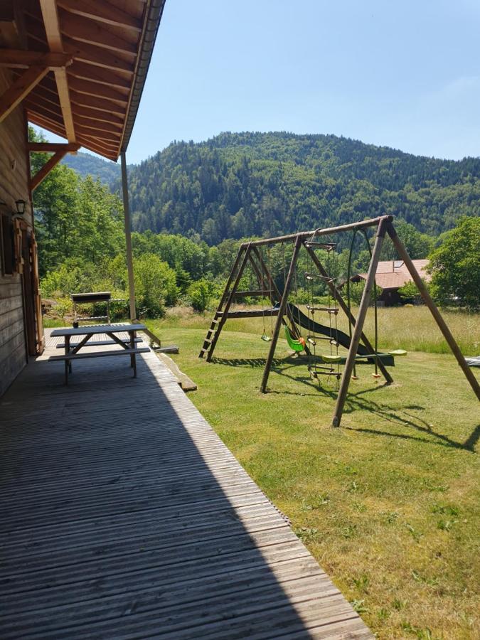 Chalet Des Charbonniers Avec Etang Сен-Морис-сюр-Мозель Екстер'єр фото